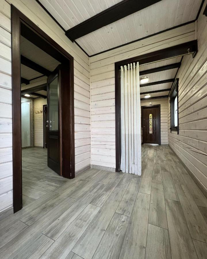 Modrychi Villa Family House Truskavets מראה חיצוני תמונה